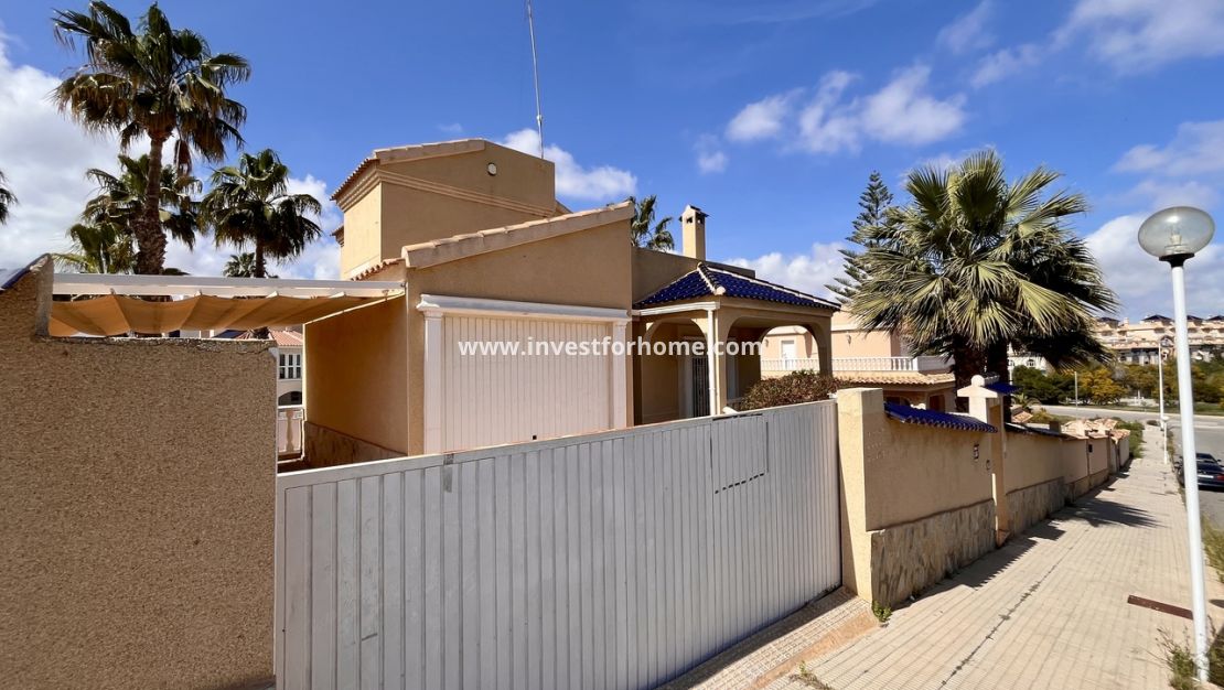 Verkoop - Villa - Orihuela Costa - Costa Blanca
