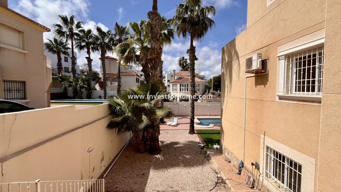 Verkoop - Villa - Orihuela Costa - Costa Blanca