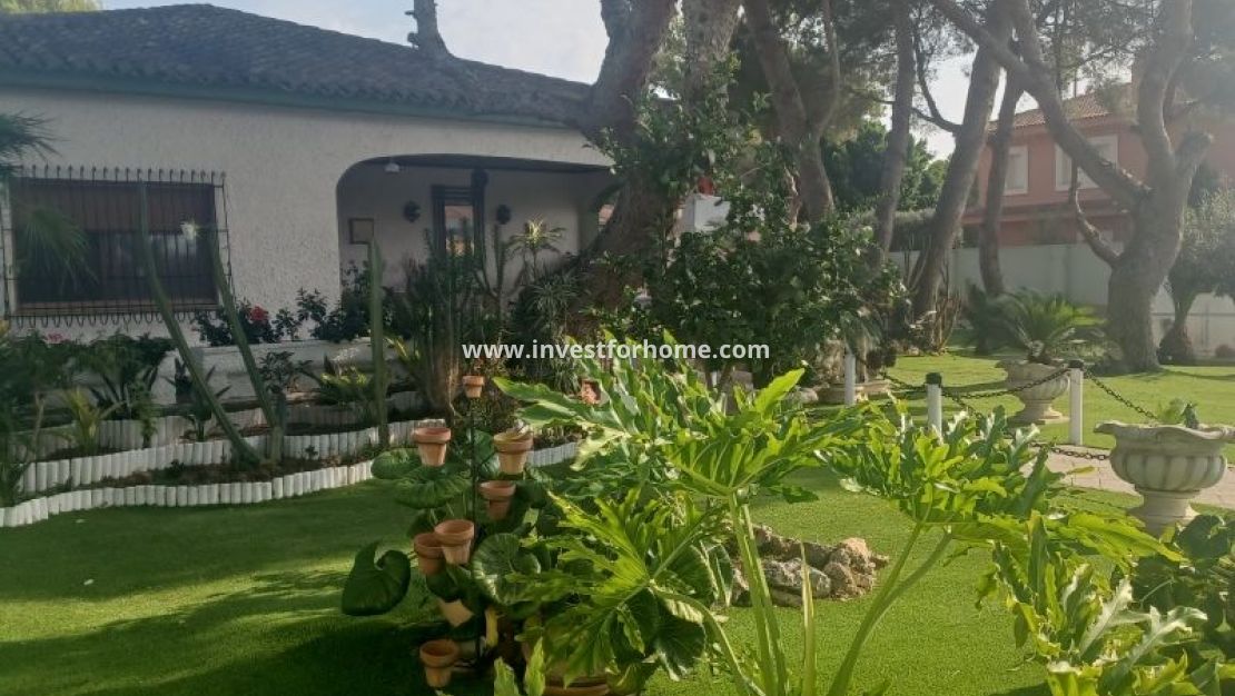 Verkoop - Villa - Orihuela Costa - Costa Blanca