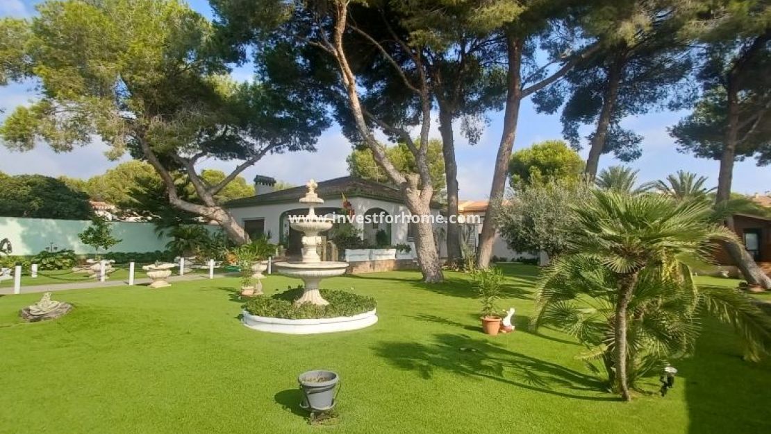 Verkoop - Villa - Orihuela Costa - Costa Blanca