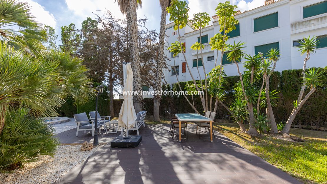 Verkoop - Villa - Orihuela Costa - Costa Blanca