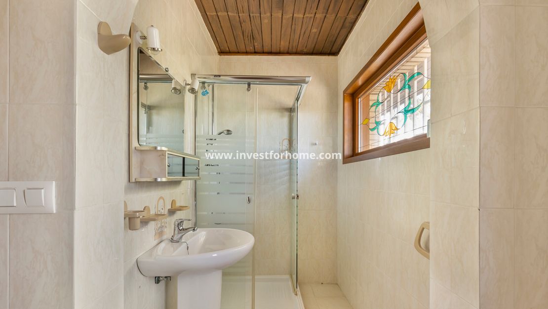 Verkoop - Villa - Orihuela Costa - Costa Blanca