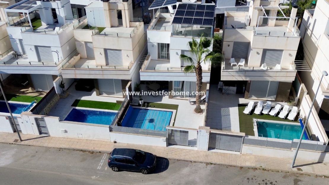 Verkoop - Villa - Orihuela Costa - Costa Blanca