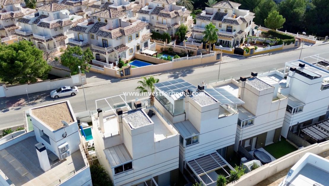 Verkoop - Villa - Orihuela Costa - Costa Blanca