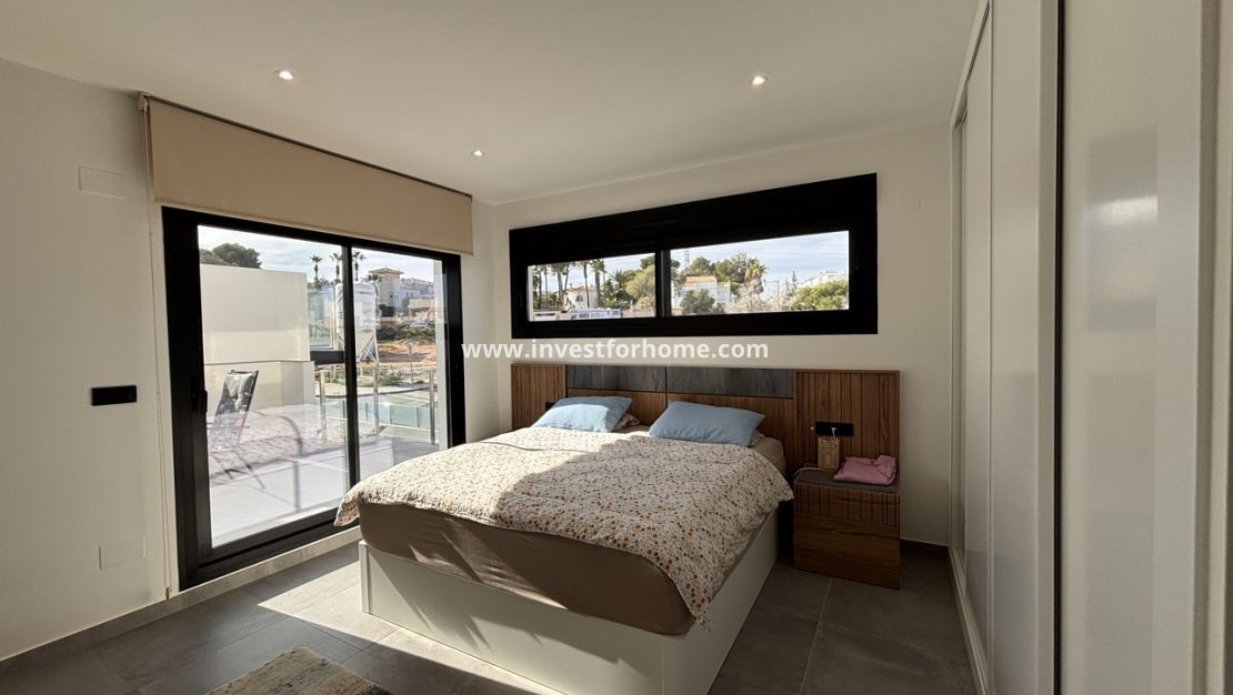Verkoop - Villa - Orihuela Costa - Costa Blanca