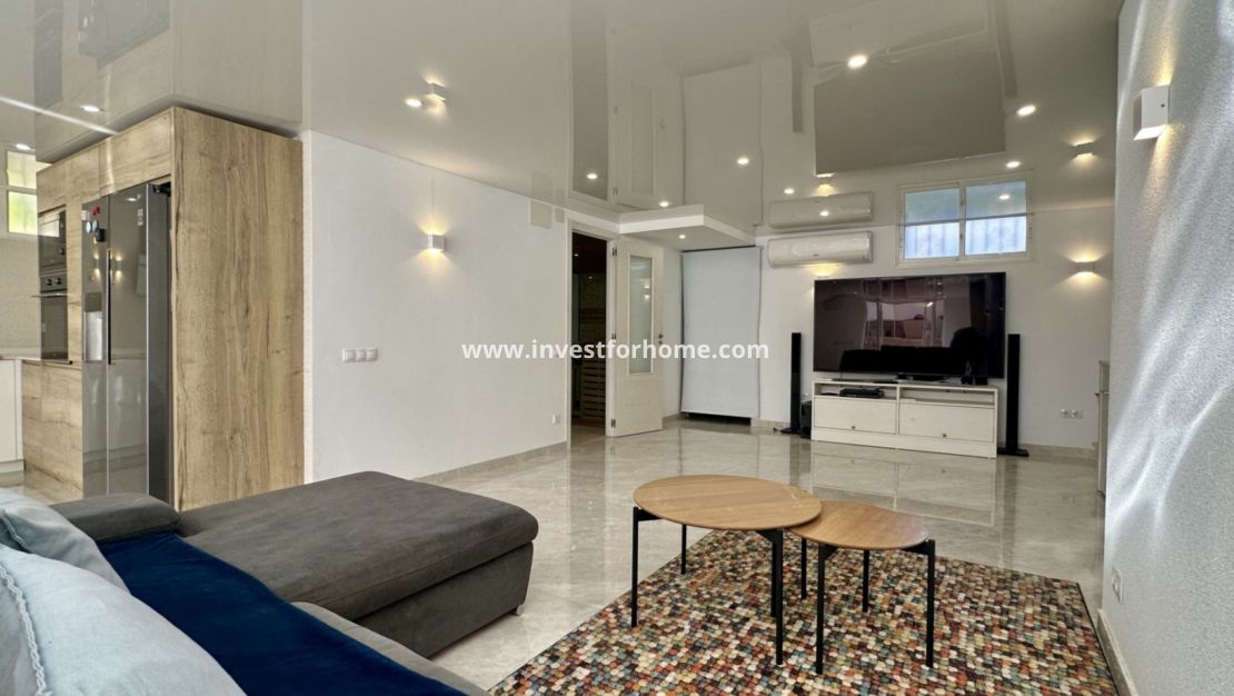 Verkoop - Villa - Orihuela Costa - Costa Blanca