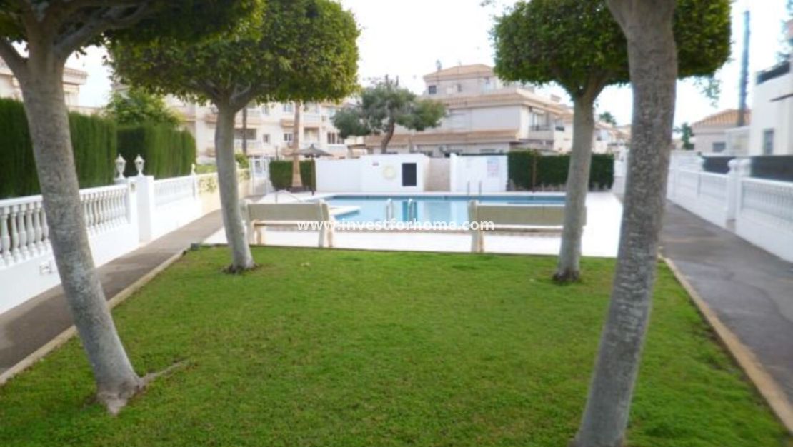 Verkoop - Villa - Orihuela Costa - Costa Blanca
