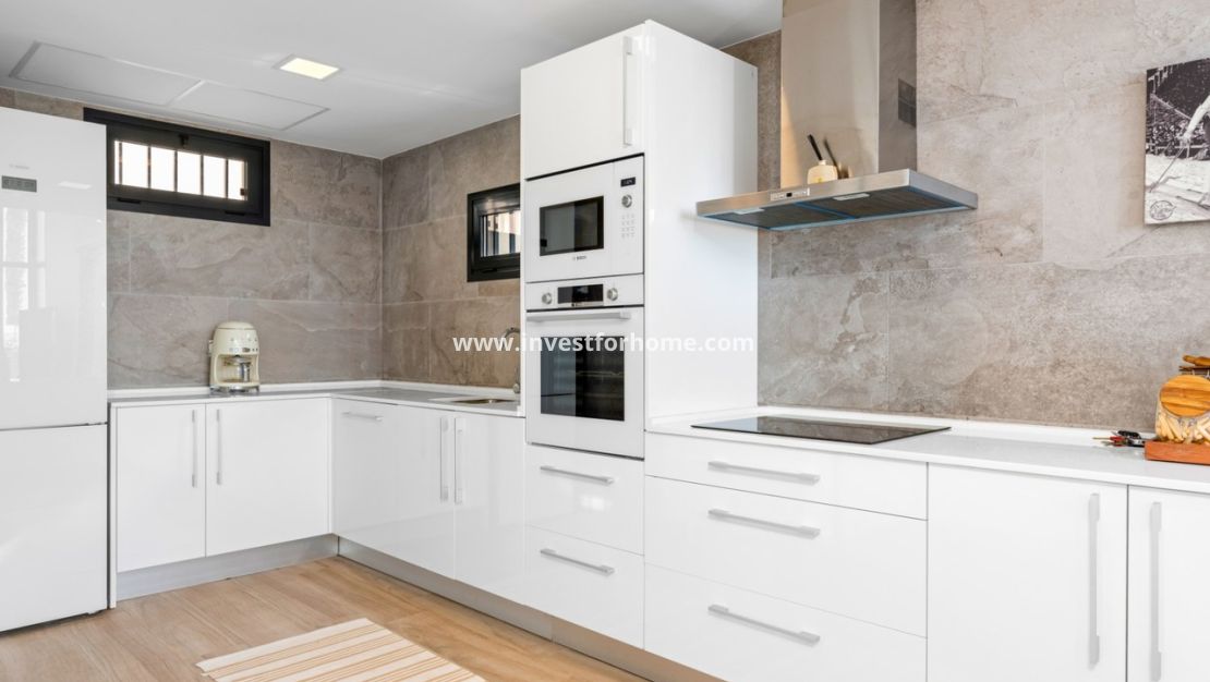 Verkoop - Villa - Orihuela Costa - Costa Blanca