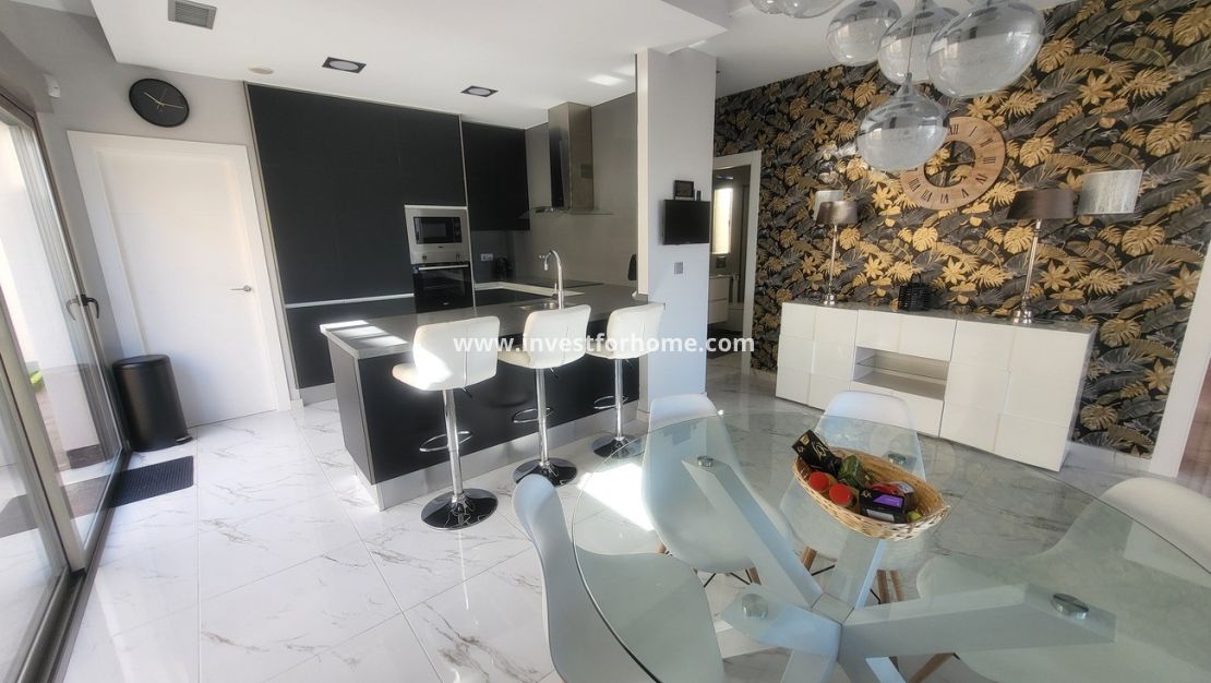 Verkoop - Villa - Orihuela Costa - Costa Blanca