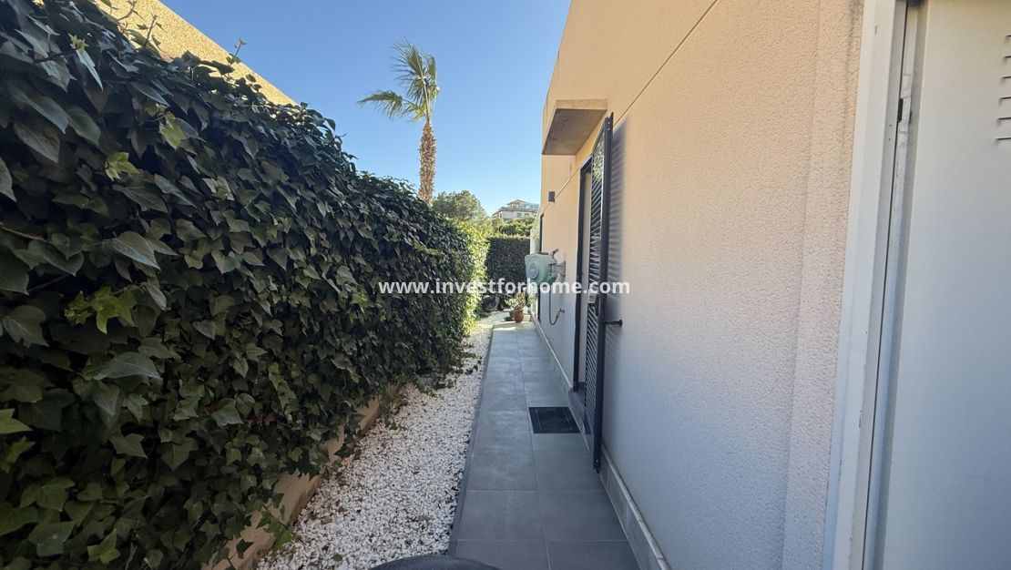 Verkoop - Villa - Orihuela Costa - Costa Blanca