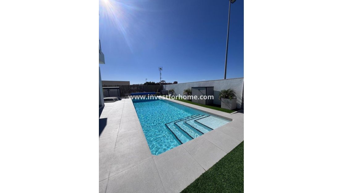 Verkoop - Villa - Orihuela Costa - Costa Blanca