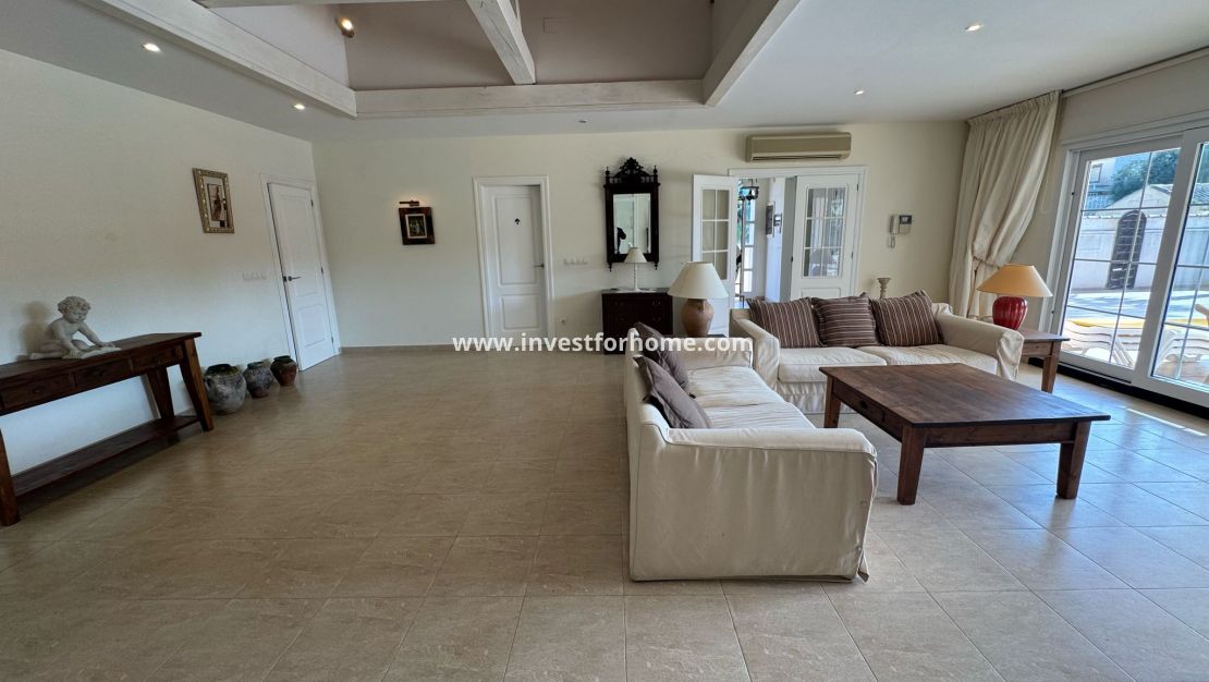 Verkoop - Villa - Orihuela Costa - Costa Blanca