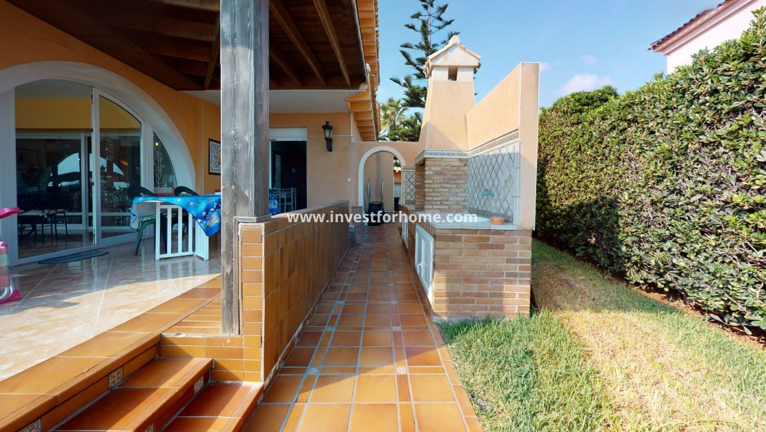 Verkoop - Villa - Orihuela Costa - Costa Blanca