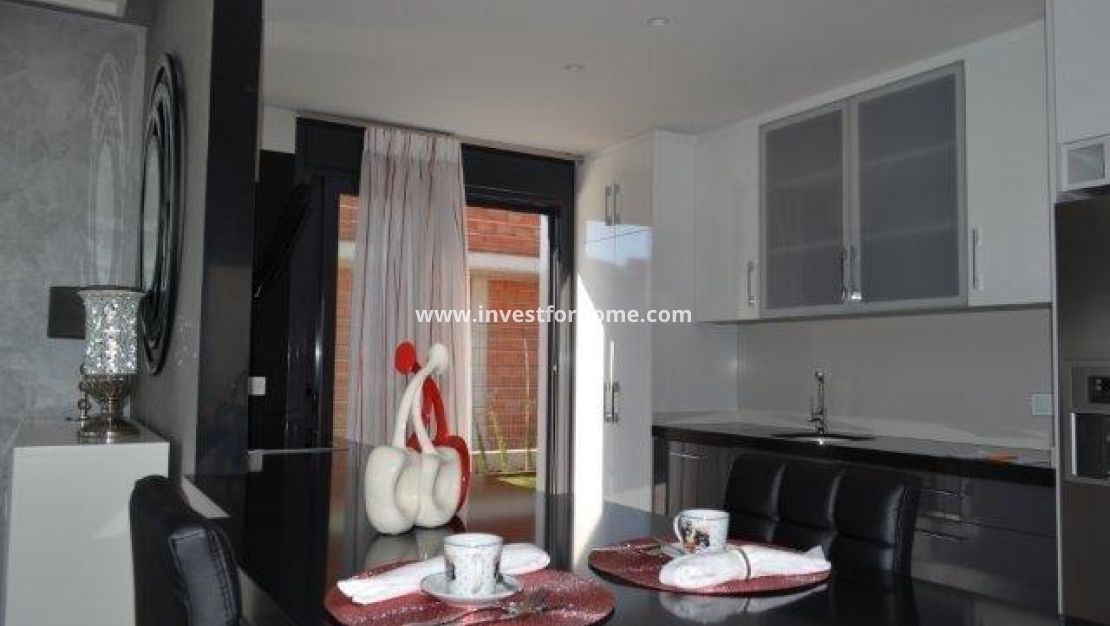 Verkoop - Villa - Orihuela Costa - Costa Blanca