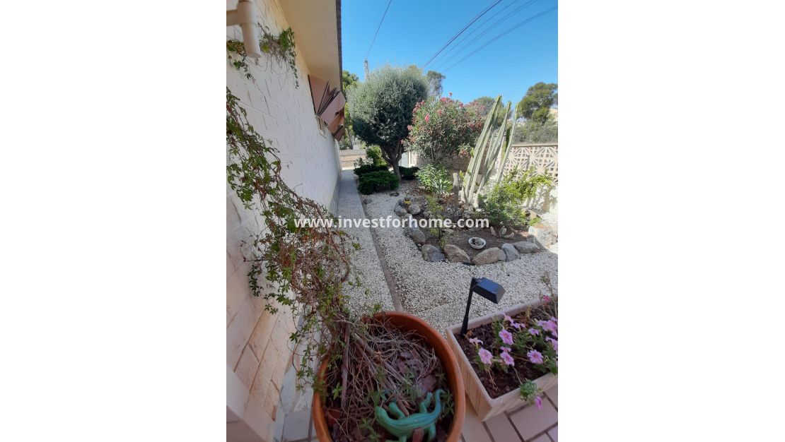 Verkoop - Villa - Orihuela Costa - Costa Blanca