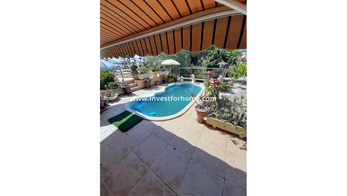 Verkoop - Villa - Orihuela Costa - Costa Blanca