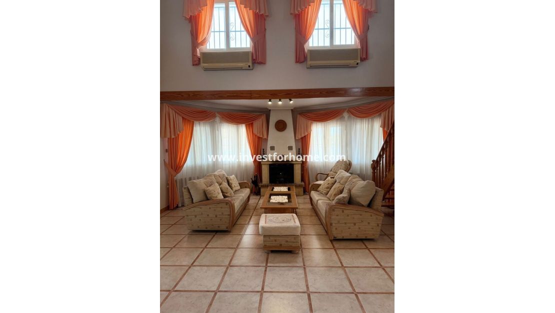 Verkoop - Villa - Orihuela Costa - Costa Blanca