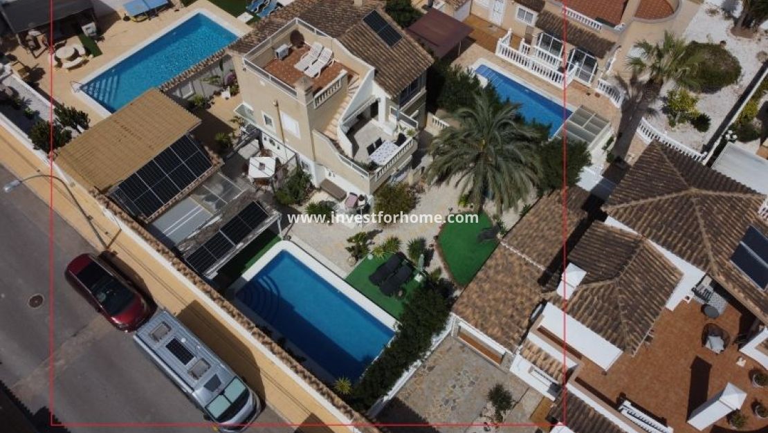 Verkoop - Villa - Orihuela Costa - Costa Blanca