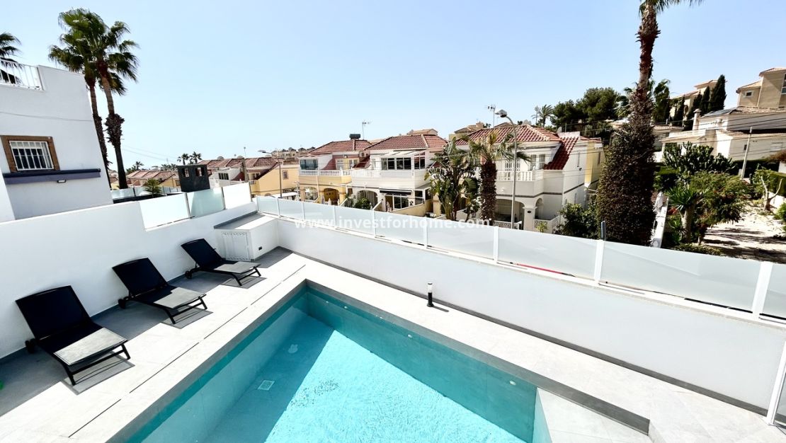 Verkoop - Villa - Orihuela Costa - Costa Blanca