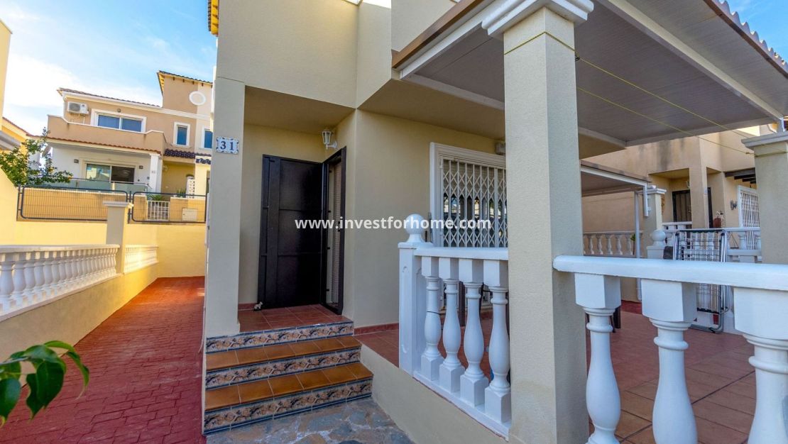 Verkoop - Villa - Orihuela Costa - Costa Blanca