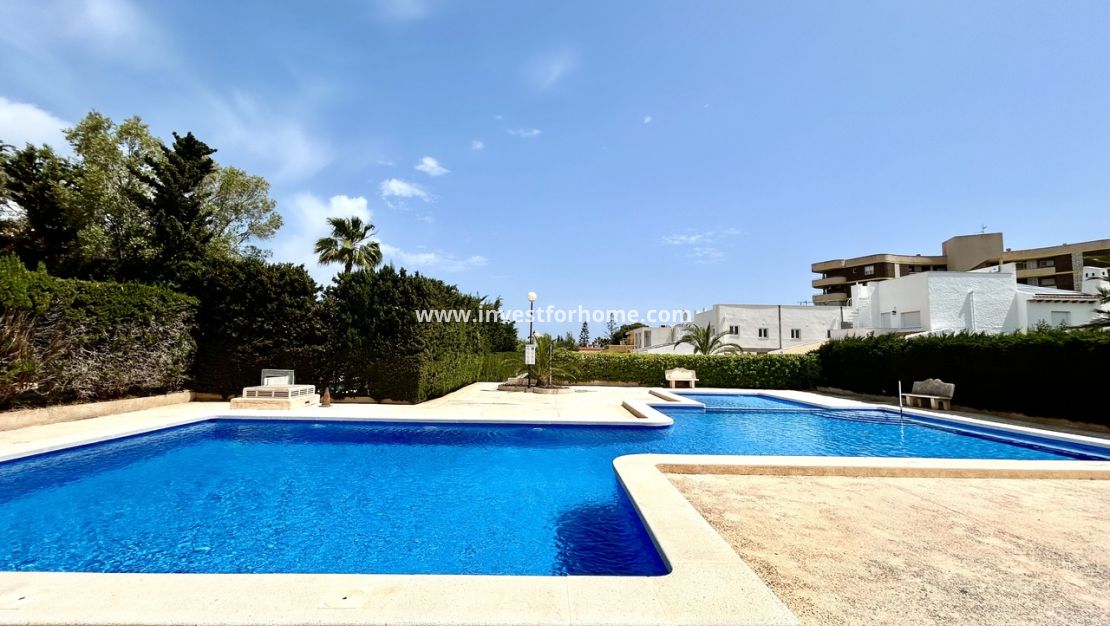 Verkoop - Villa - Orihuela Costa - Costa Blanca