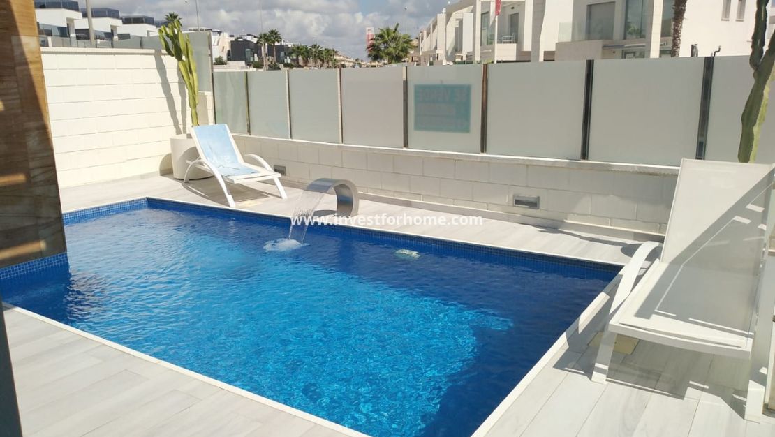 Verkoop - Villa - Orihuela Costa - Costa Blanca