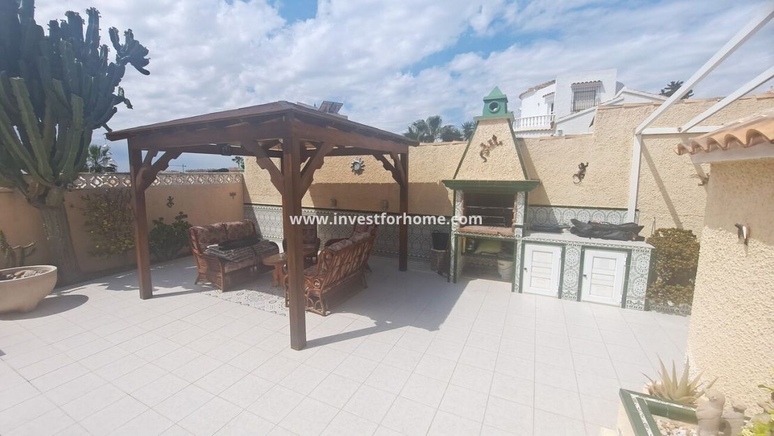 Verkoop - Villa - Orihuela Costa - Costa Blanca
