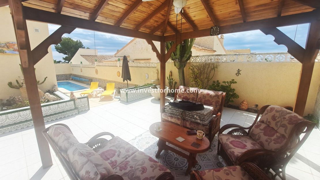 Verkoop - Villa - Orihuela Costa - Costa Blanca