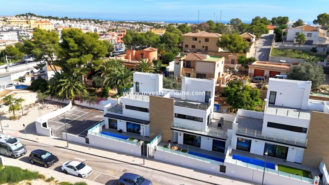 Verkoop - Villa - Orihuela Costa - Costa Blanca