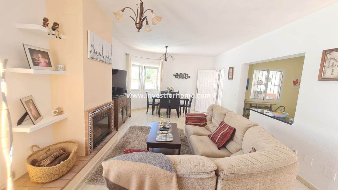 Verkoop - Villa - Orihuela Costa - Costa Blanca