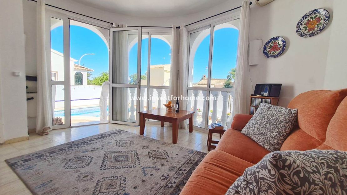 Verkoop - Villa - Orihuela Costa - Costa Blanca