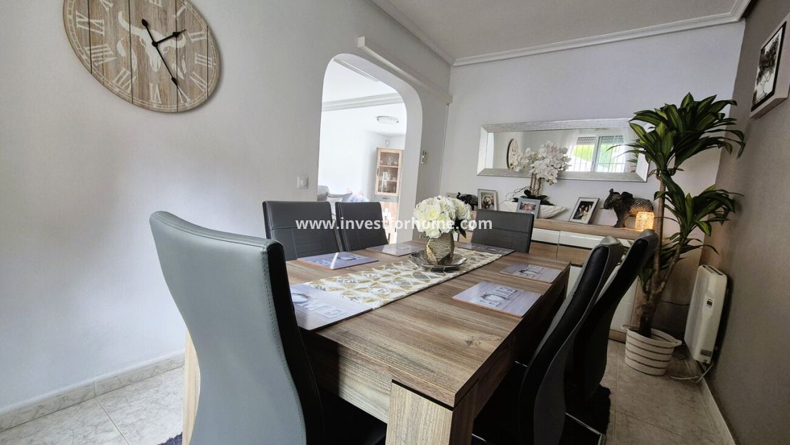 Verkoop - Villa - Orihuela Costa - Costa Blanca