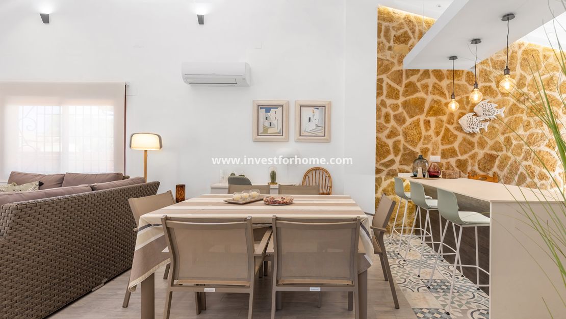 Verkoop - Villa - Orihuela Costa - Costa Blanca