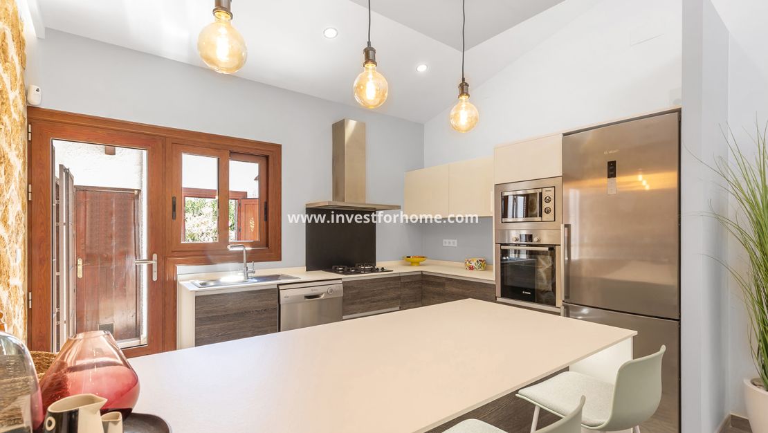 Verkoop - Villa - Orihuela Costa - Costa Blanca