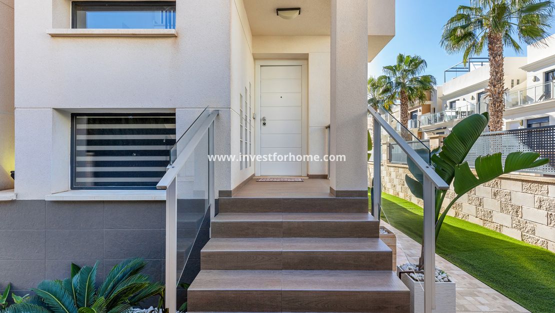 Verkoop - Villa - Orihuela Costa - Costa Blanca