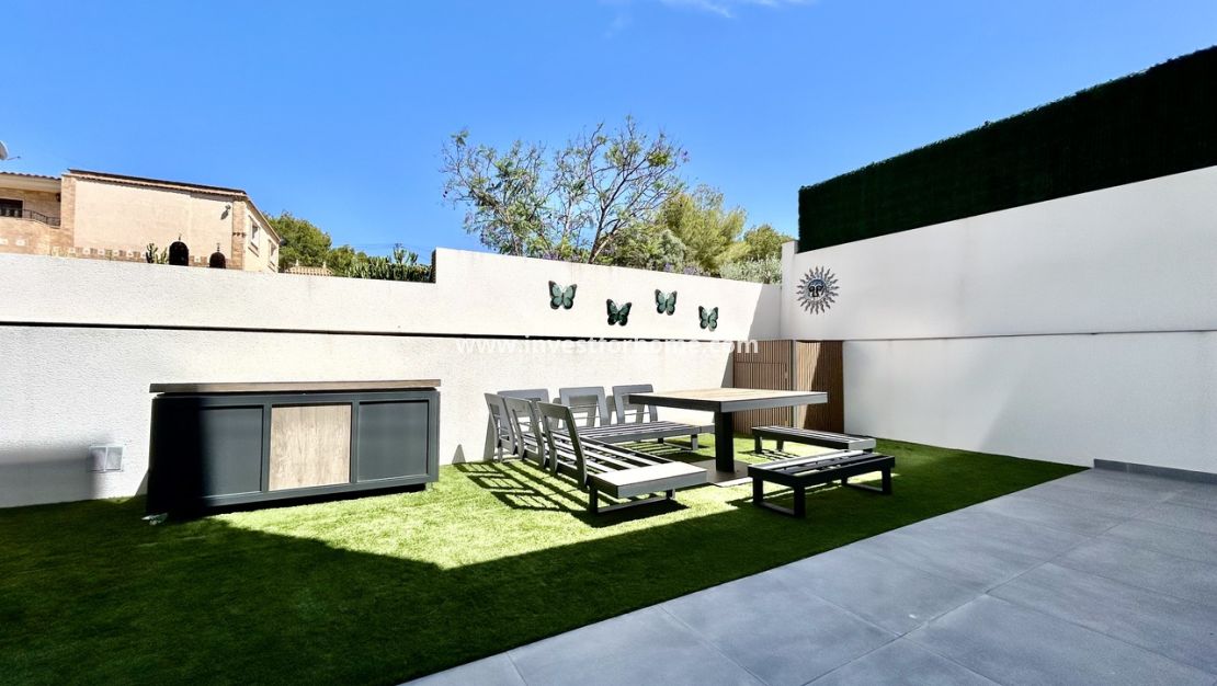 Verkoop - Villa - Orihuela Costa - Costa Blanca