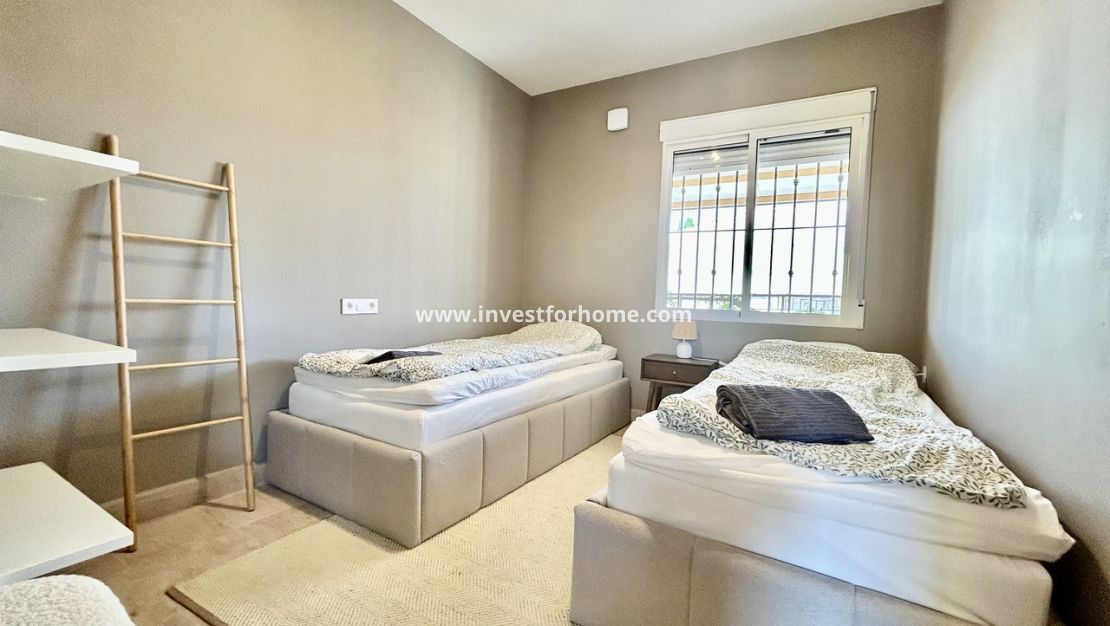 Verkoop - Villa - Orihuela Costa - Costa Blanca