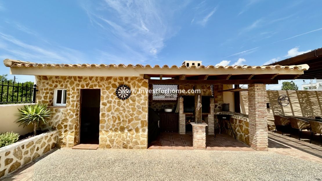 Verkoop - Villa - Orihuela Costa - Costa Blanca