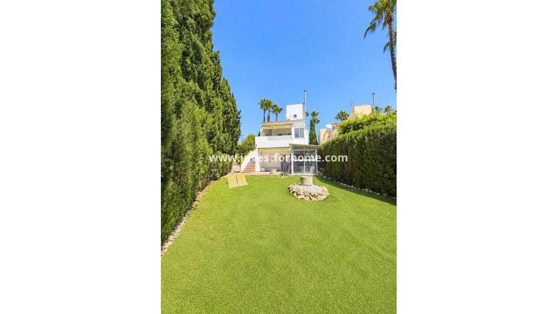 Verkoop - Villa - Orihuela Costa - Costa Blanca