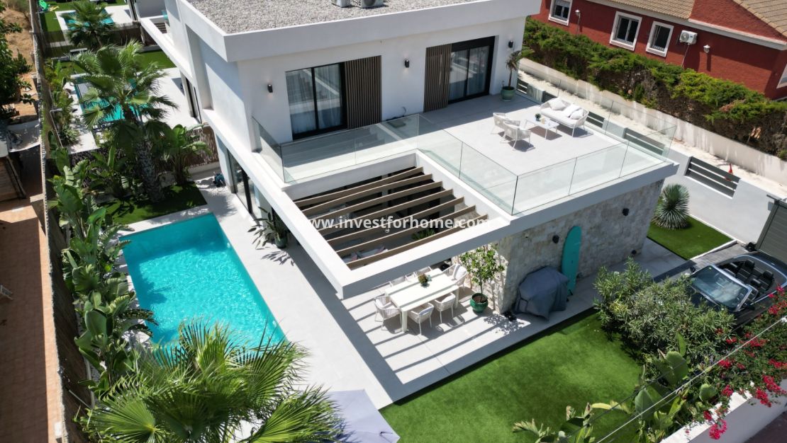 Verkoop - Villa - Orihuela Costa - Costa Blanca