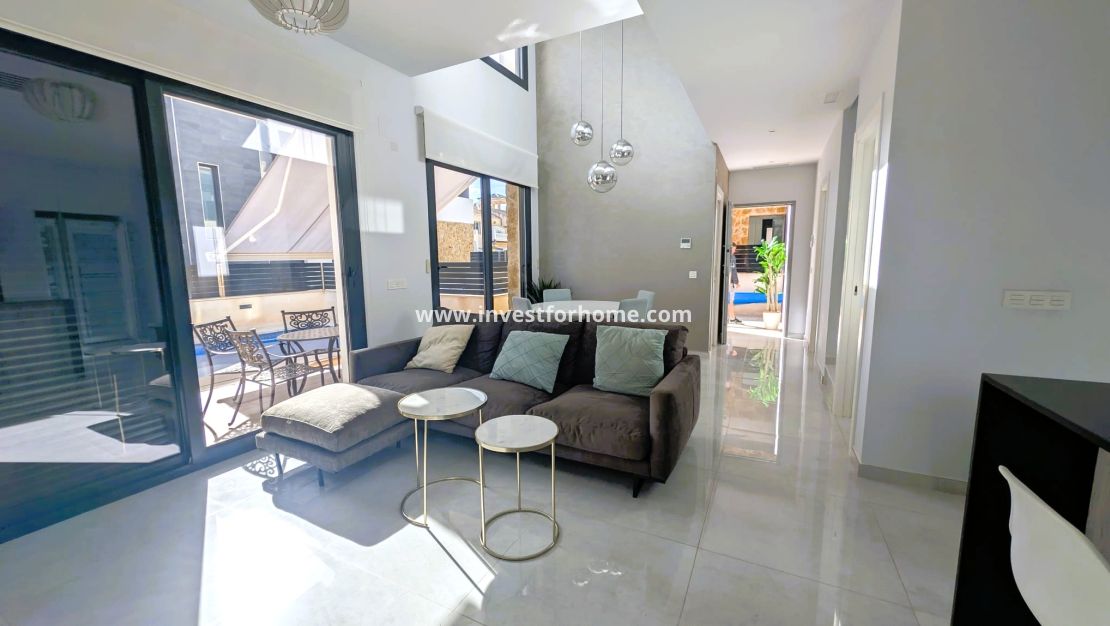 Verkoop - Villa - Orihuela Costa - Costa Blanca