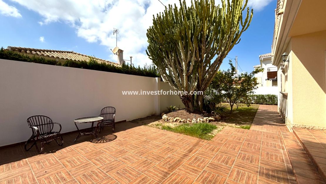 Verkoop - Villa - Orihuela Costa - Costa Blanca