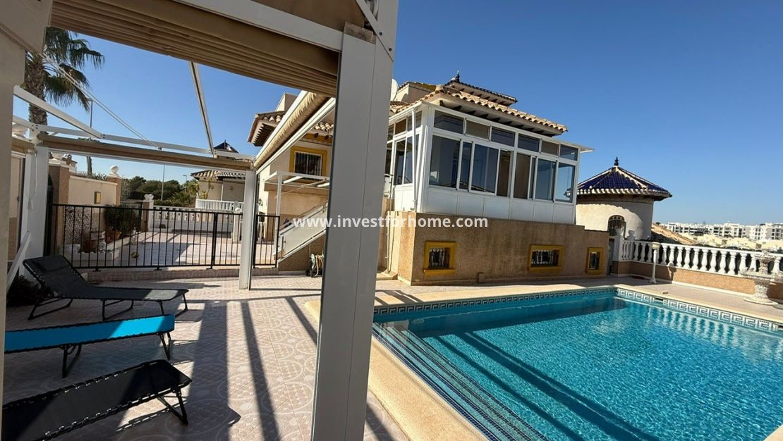 Verkoop - Villa - Orihuela Costa - Costa Blanca