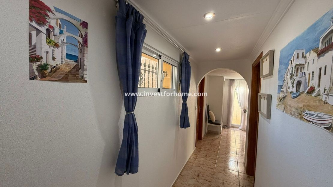 Verkoop - Villa - Orihuela Costa - Costa Blanca