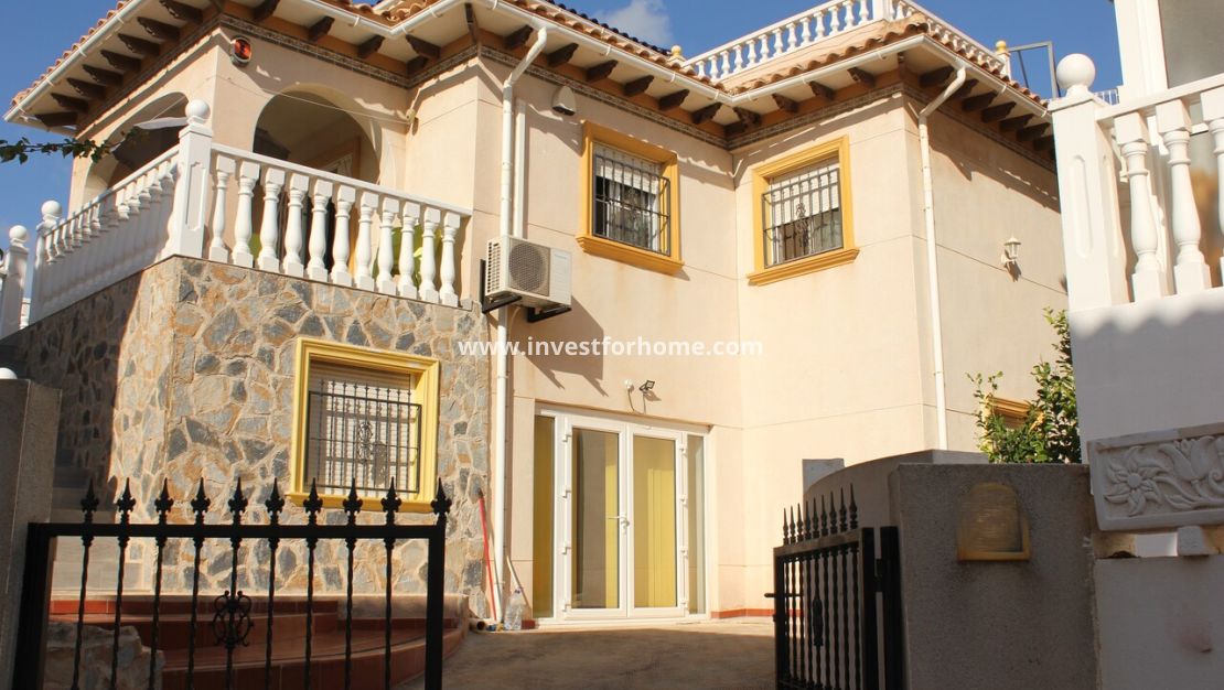 Verkoop - Villa - Orihuela Costa - Costa Blanca