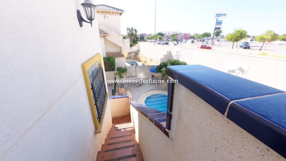 Verkoop - Villa - Orihuela Costa - Costa Blanca
