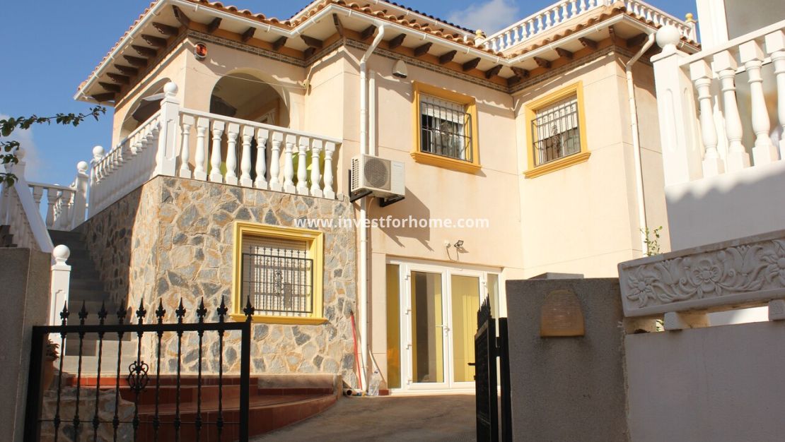Verkoop - Villa - Orihuela Costa - Costa Blanca