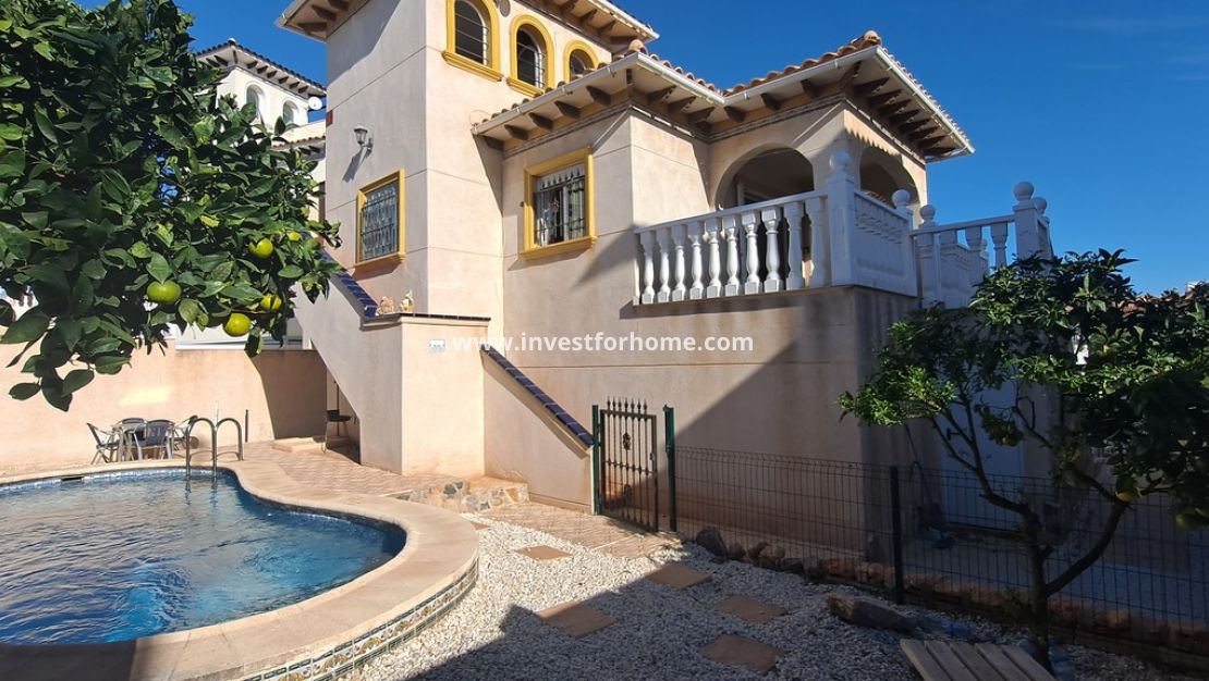 Verkoop - Villa - Orihuela Costa - Costa Blanca
