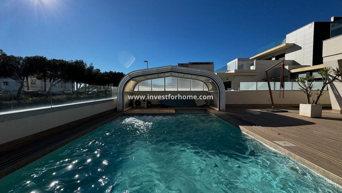 Verkoop - Villa - Orihuela Costa - Dehesa De Campoamor