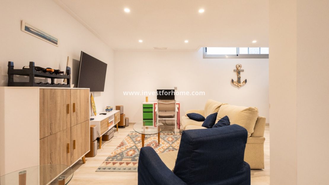 Verkoop - Villa - Orihuela Costa - Inland